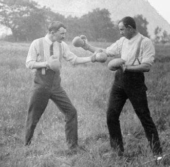 jimbo Sparring with gary bailey